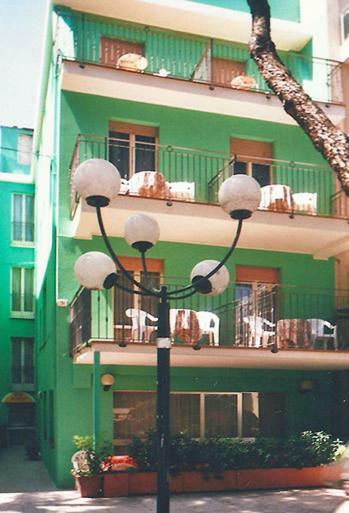 Bed and Breakfast New Prophet Каттолика Экстерьер фото