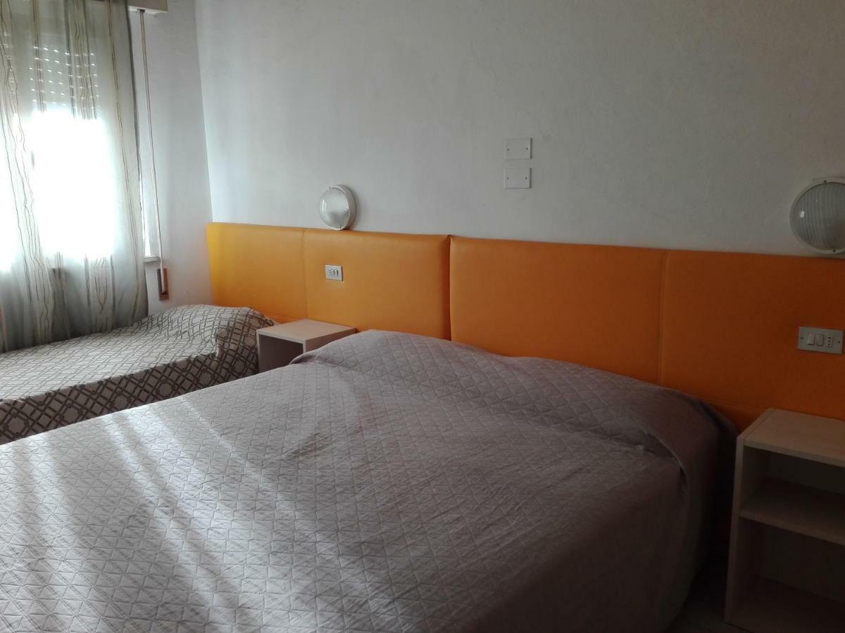 Bed and Breakfast New Prophet Каттолика Экстерьер фото